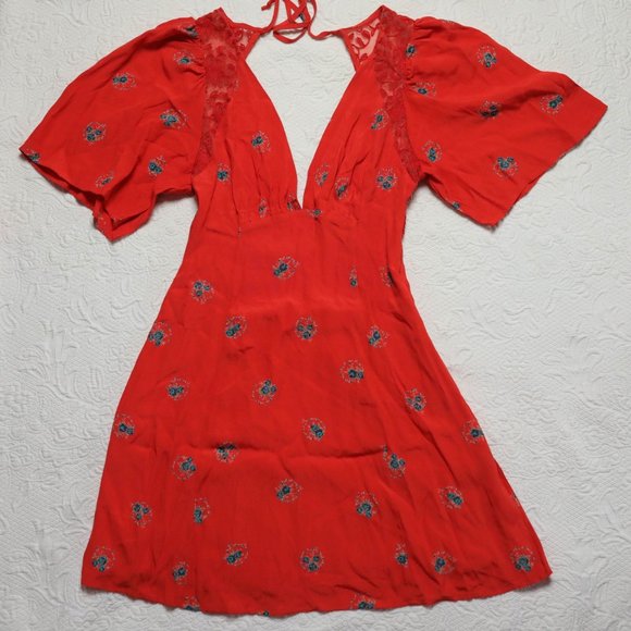 Free People Dresses & Skirts - Free People Red Flutter-sleeve Plunge V Dress - 0